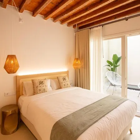 Alux Boutique 2* Málaga